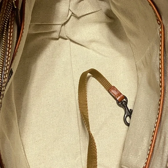 EUC Dooney & Bourke Pebble Grain Lg Black 30 Sac Hobo Shoulder Bag - Picture 8 of 12